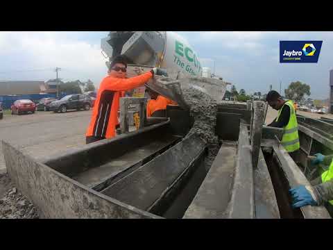 Introducing the DB80 Eco-Friendly Road Barrier - video from Jaybro