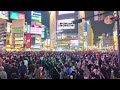 𝟜𝕂 Tourists Desperate to Photograph at Super Busy Shibuya Crossing & Hachiko Square in 𝕊𝕙𝕚𝕓𝕦𝕪𝕒 𝕋𝕠𝕜𝕪𝕠