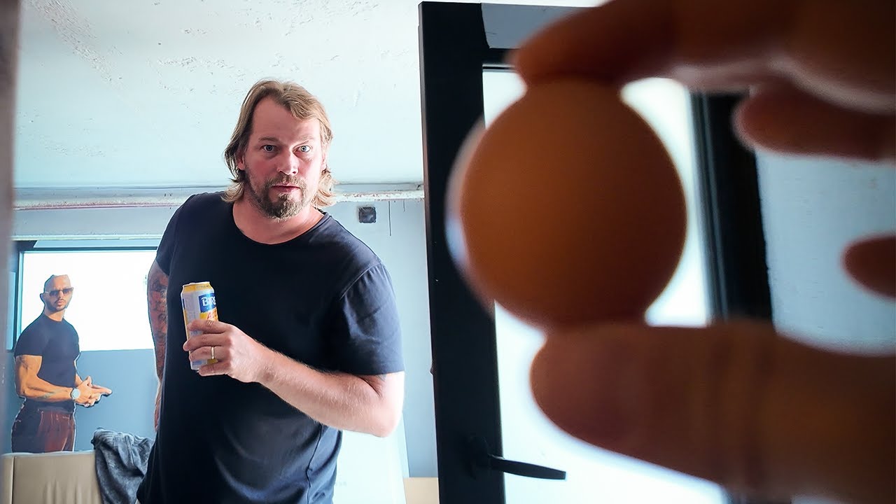 MÁME PRVNÍ VAJÍČKO!