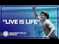 Maradona al ritmo de "Live is Life"