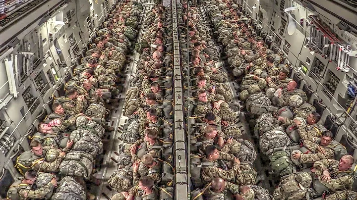 Paratroopers Static Line Jump From C-17 - DayDayNews