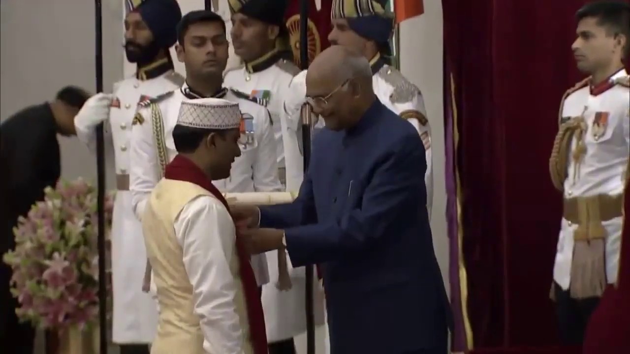 Dr. Pritam Bhartwan is receiving Padma Shri Award 2019 at President House New Delhi