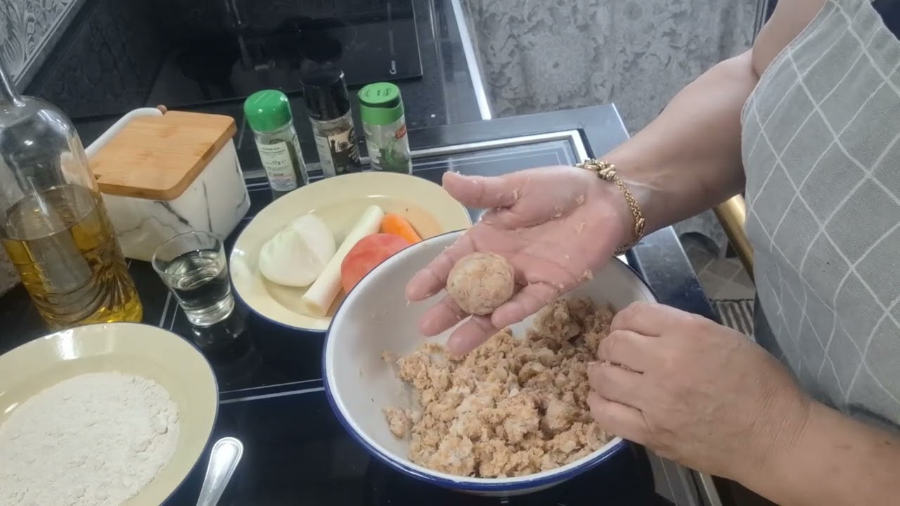 Albóndigas de lirio y atún.