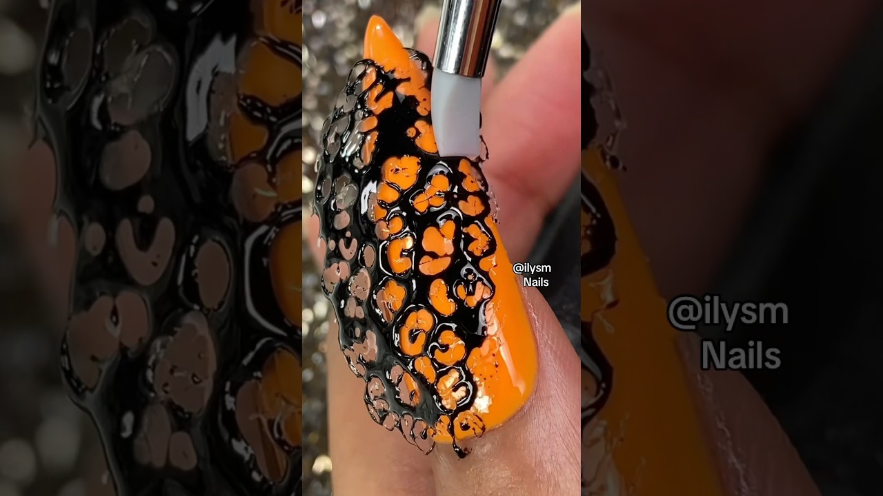 Infected Pumpkin Nail Art 🎃🧡💀 ilysmnails .com 