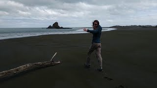 Fulvio and Tiff travel New Zealand - Episode 3: Whatipu Beach