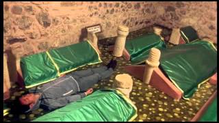 Yıldız Tilbe Gel Gör Beni Aşk Neyledi Tapduk Emre Yunus Emre Türbesi Resimi