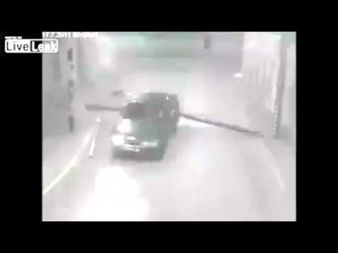 დაბნეულმა მძღოლმა საოცრებები ჩაიდინა