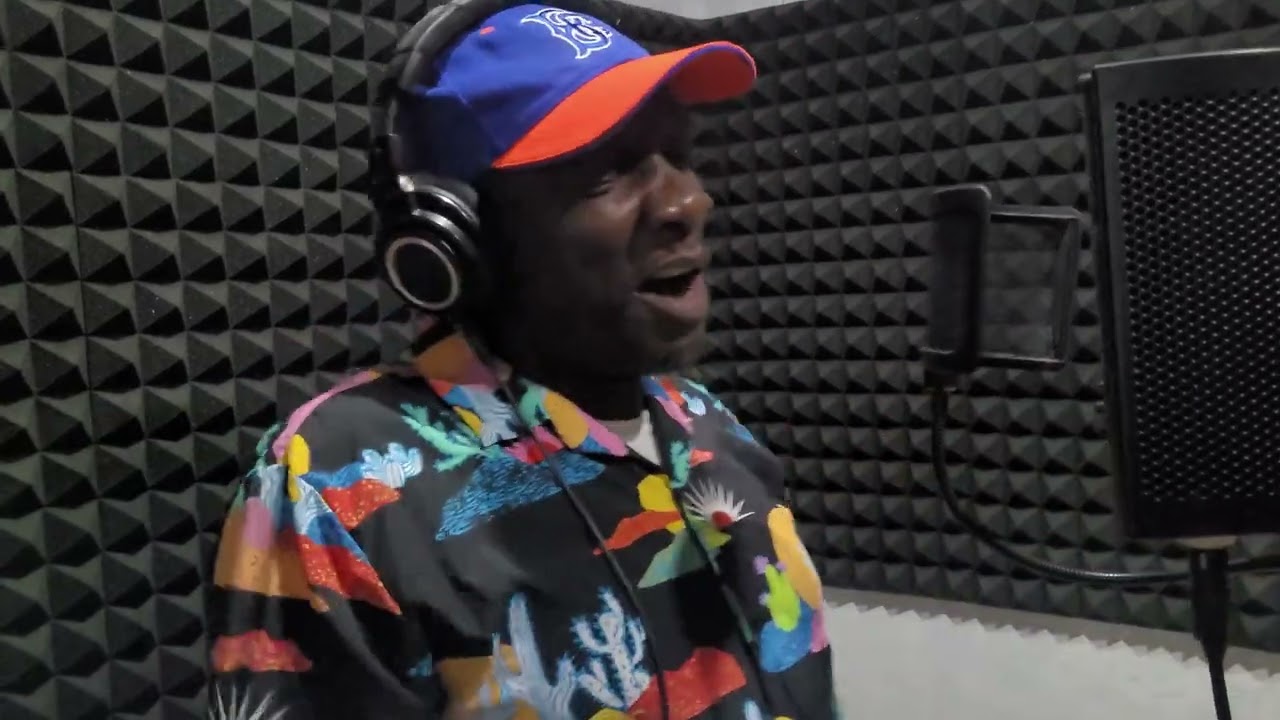 Natural Black  -  far from reality Dubplate [O.L Crocodile Records]Email  - fingaoutlaw@yahoo.com