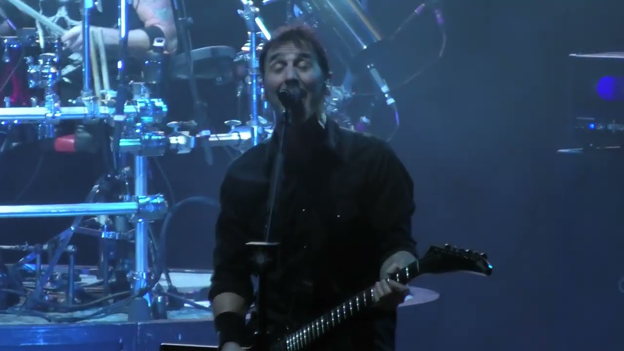 (2-Cam-Mix) Godsmack - Straight Out of Line Live POLAND, Gliwice, PreZero Arena, 27.03.2025 4K