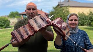 Ribs cooked with patience! Without a knife!