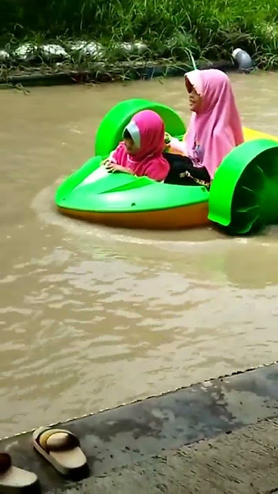 Nenek moyangku seorang pelaut.