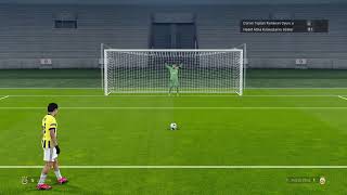 Mesut Ozil Vs Muslera Pes2021