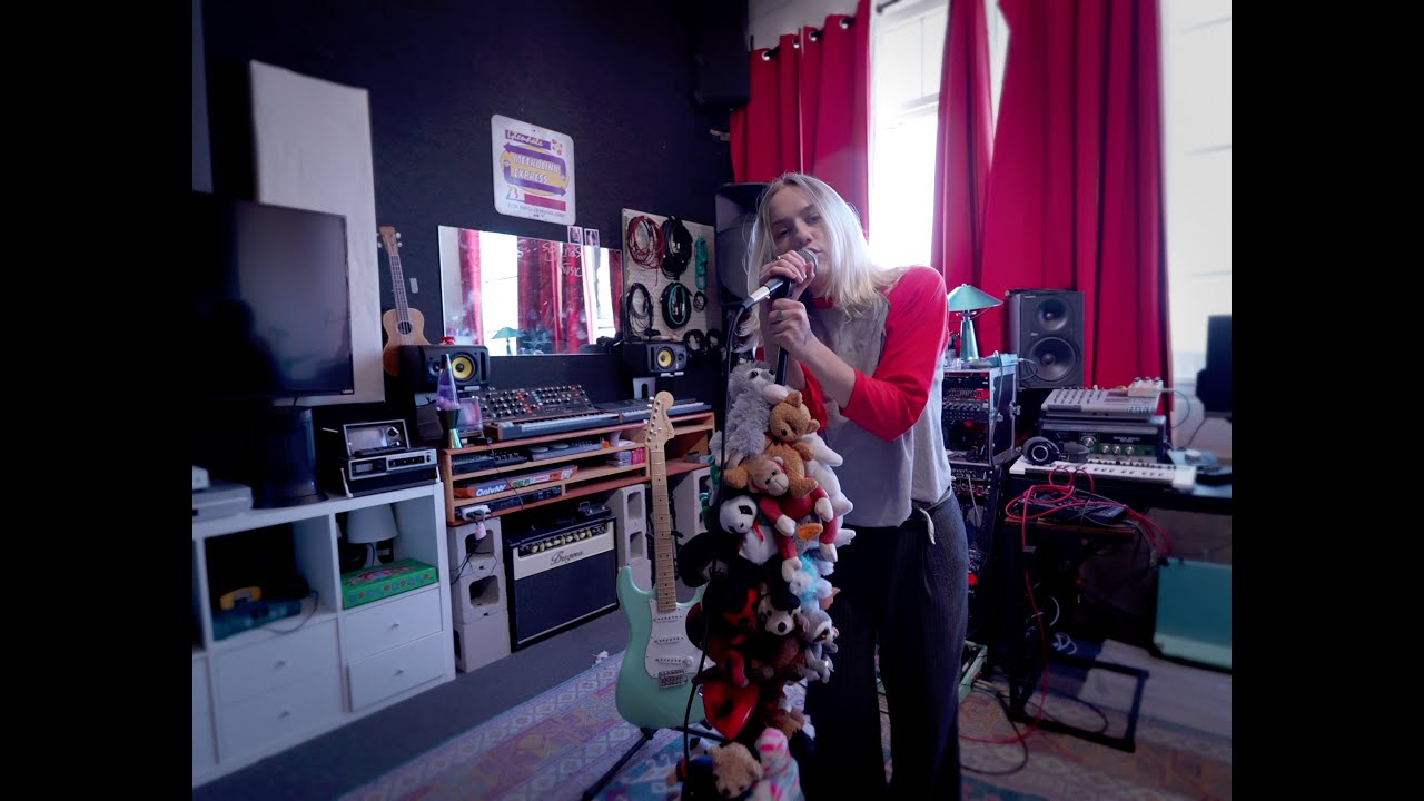 Watch Carlie Hanson - Nutshell (Alice In Chains Cover) on YouTube Watch Carlie Hanson - Nutshell (Alice In Chains Cover) on YouTube