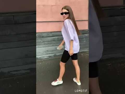Жіноча базова футболка вільного крою однотонна (Розмір 42-46), Лаванда, видео 1
