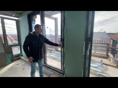 Видео: Регулиране на пластмасова балконска врата (11 снимки): как да го направите сами, инструкции за регулиране на алуминиеви плъзгащи се прозорци