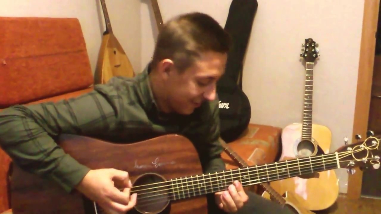 Юрий Полежаев тестирует призовую гитару после ремонта. - YouTube