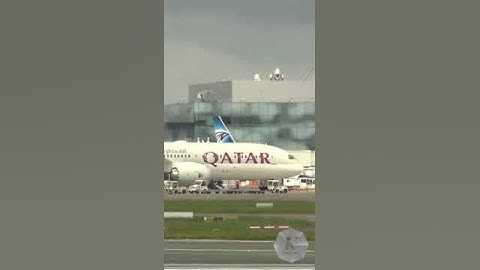 Qatar Airways Turbulensi, 12 Orang Terluka