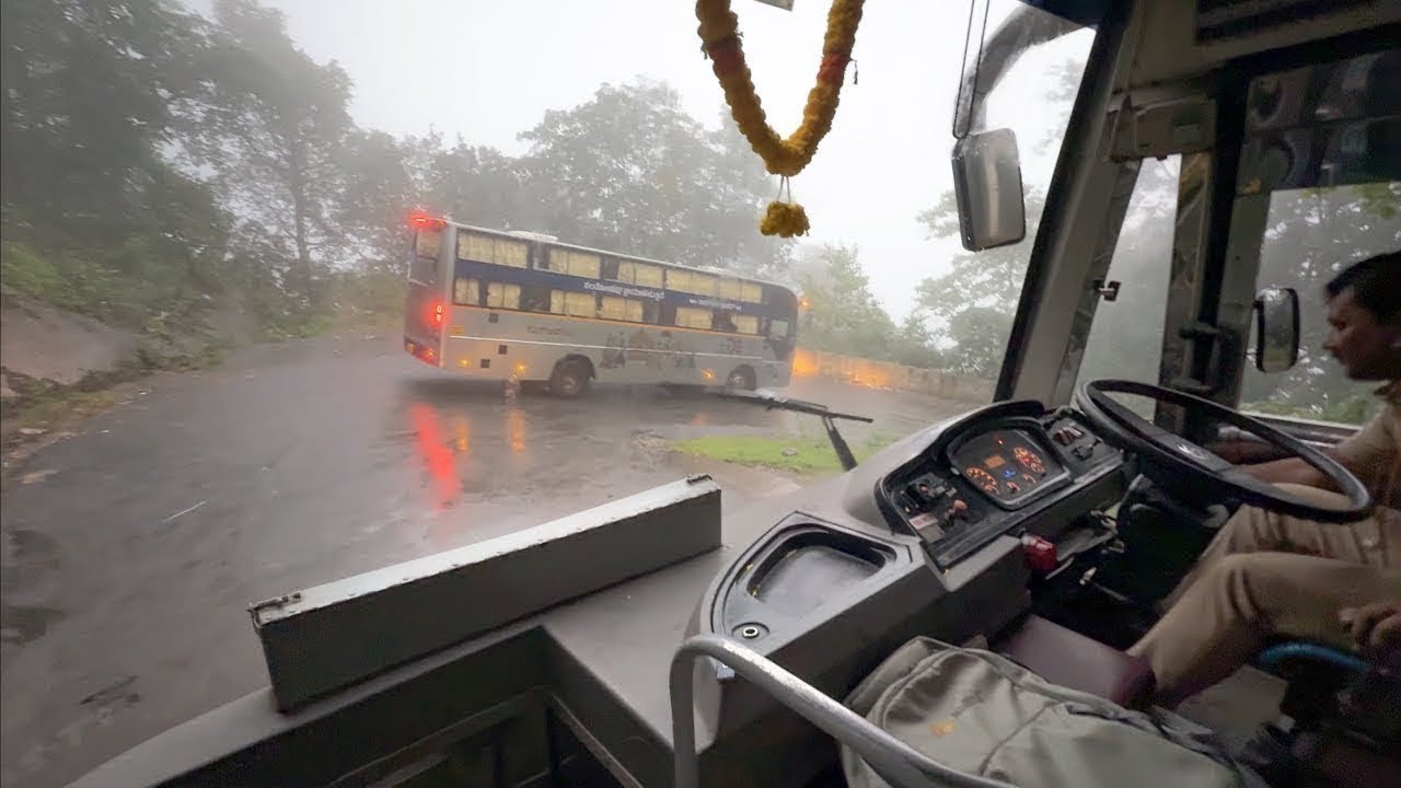 “ಯಾಕೆ ಚಾರ್ಮಾಡಿ ಘಾಟ್ ಅಲ್ಲಿ ಬಸ್ ಹೋಗಲ್ಲ? “ - ‼️Dangerous CHARMADI GHAT KSRTC Bus journey 🌧️
