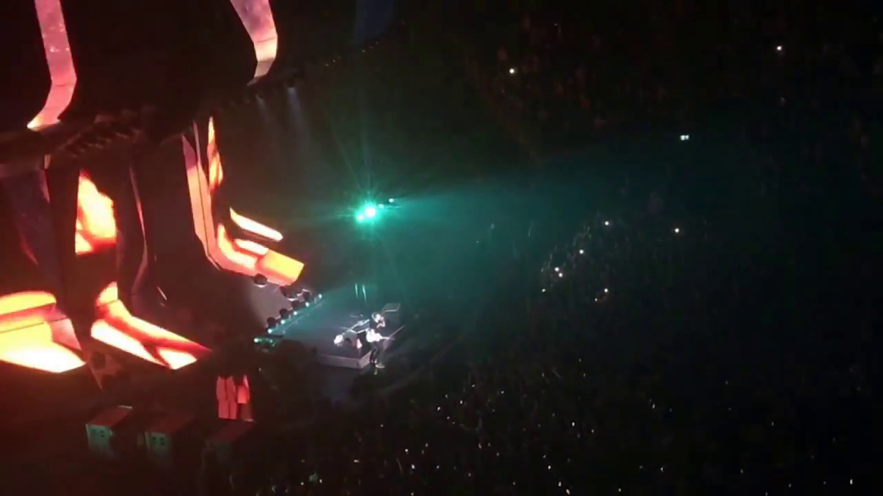 Eraser (live) Ed Sheeran // O2 01.05.17 YouTube