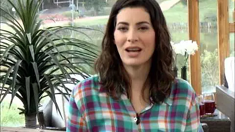 Qual a causa de água no joelho?