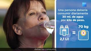 ¿Cuánta AGUA debo beber al DÍA? 💦