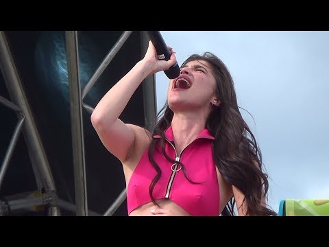 Anne Curtis at the 'Barrio Fiesta Sa London 2019' (Original Footage) [Video 3 of 3]