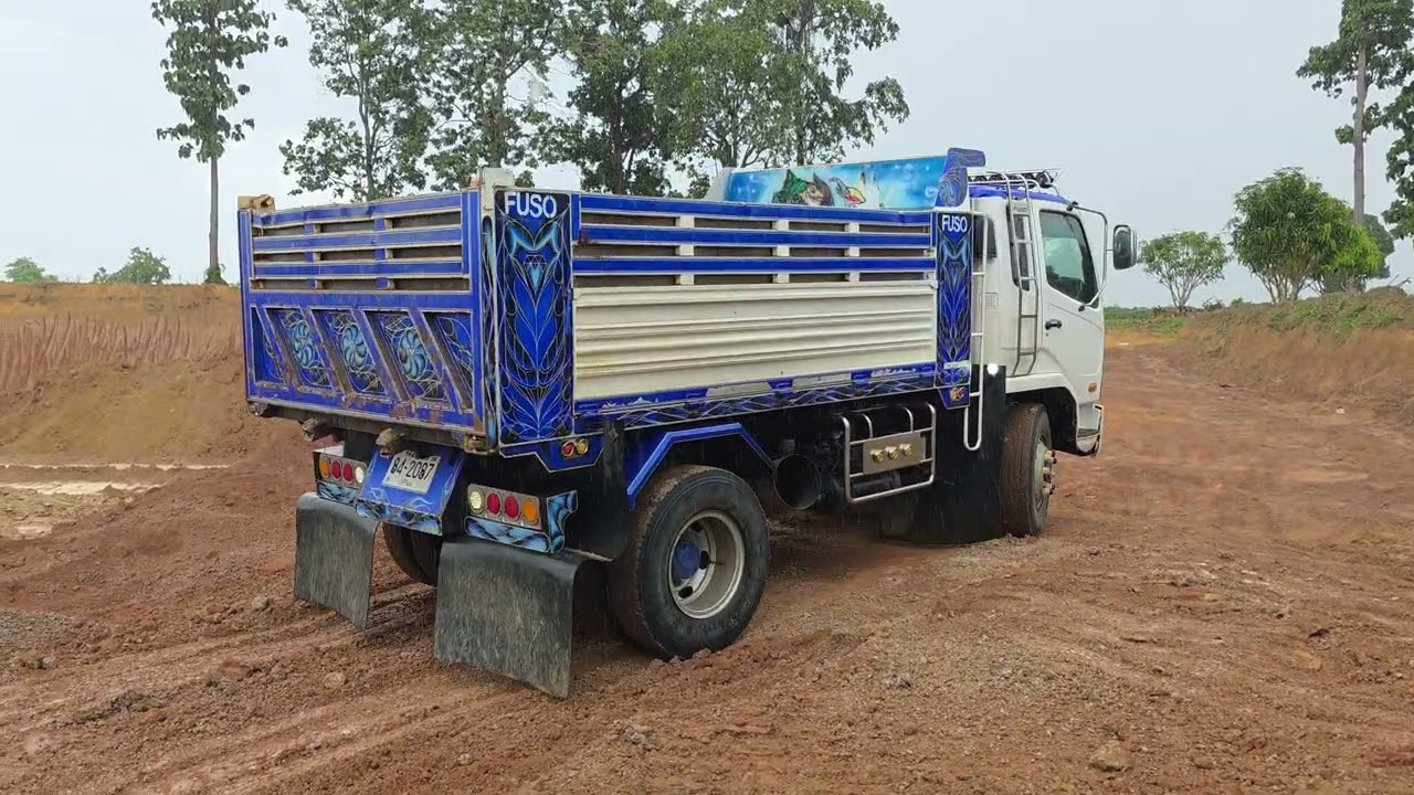 งานใหญ่วิ่งขยายทางสี่เลนโนนดินแดง