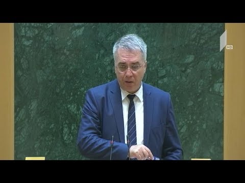 ჯანდაცვის მინისტრი პარლამენტში