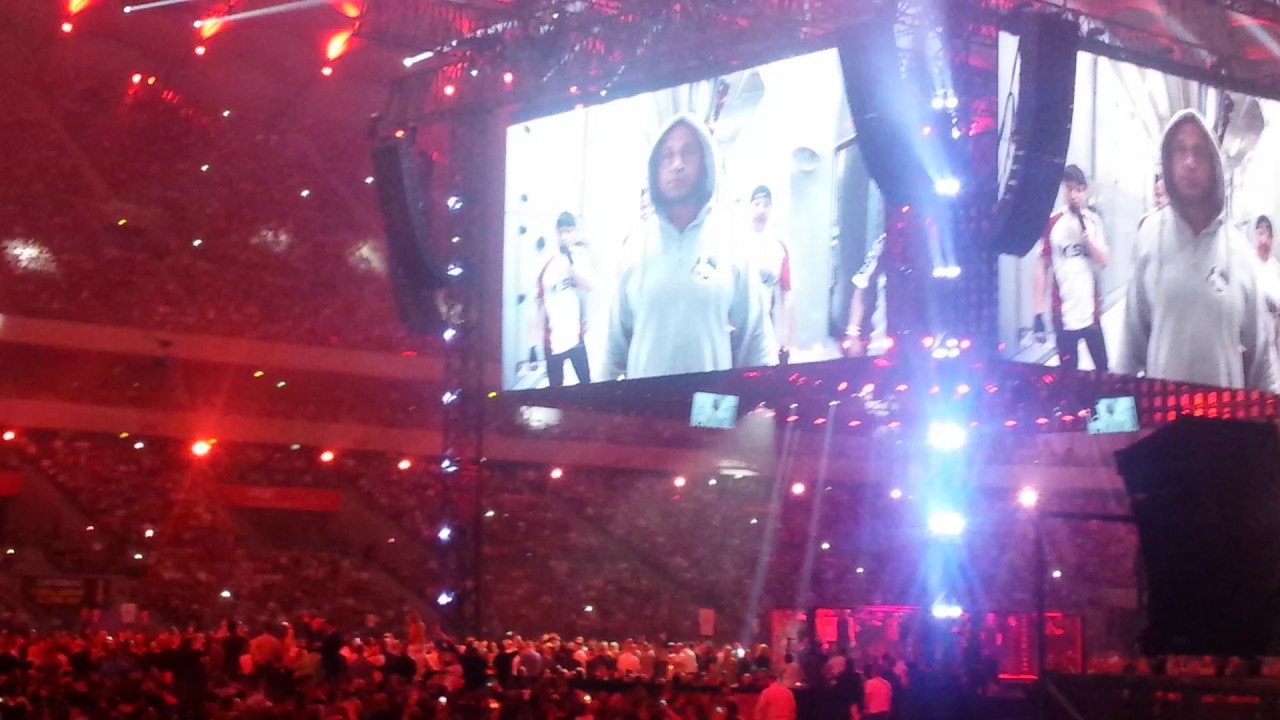 Ksw 39 colosseum Pudzian wejście - YouTube