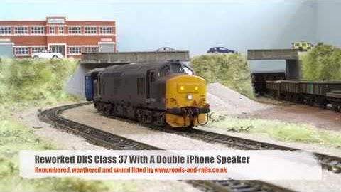 Double iPhone Speaker In A Legomanbiffo Class 37