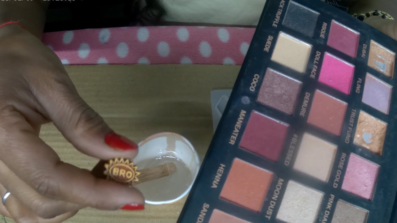 How to use eyeshadow palette in resin art, dubai colour using in resin art, resin keychain mould