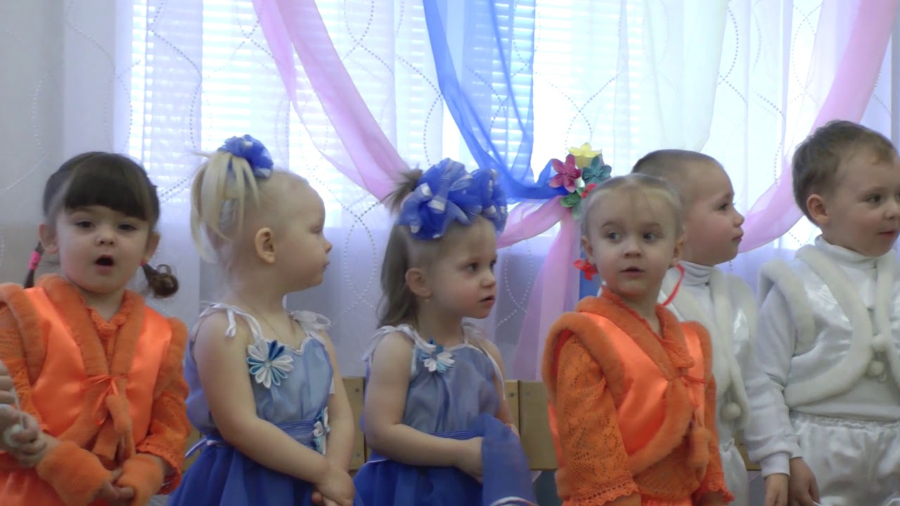 песня про маму и бабушку к 8 марта