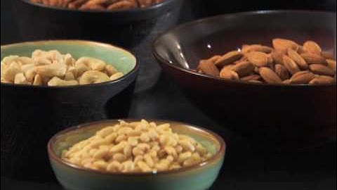How to Toast Nuts