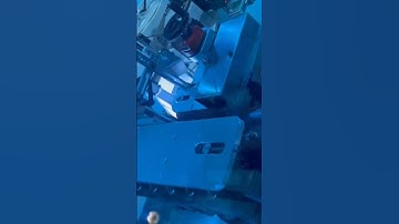 High speed vertical bottle sticker labeling machine with vision camera #reliancemachinery