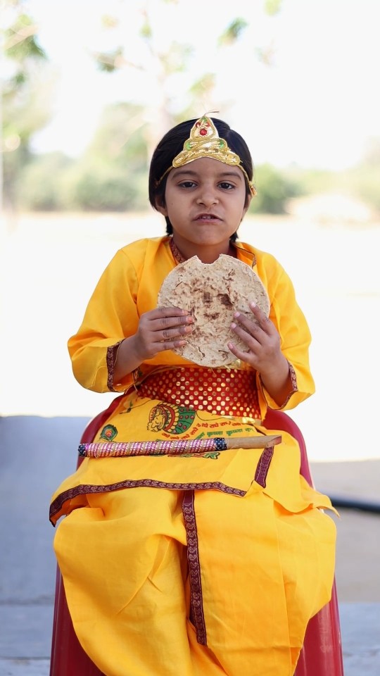 Ninja Mummy ??Beta roti kha Lo #shorts #maa #funny #shrikrishna