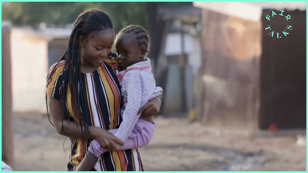 Bottles on the roof: Kibera's bright solution for clean water