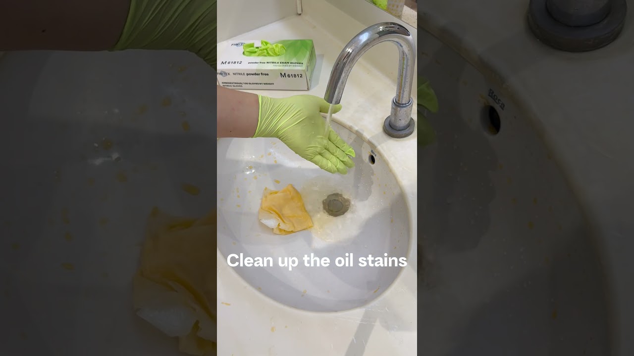 Cleaning Grease & Grime? Try FINITEX Durable Nitrile Gloves! (3.2 Mil) 