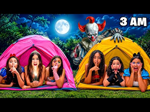 It was supposed to be just a camping trip but the evil clown showed up (Jéssica Sousa)