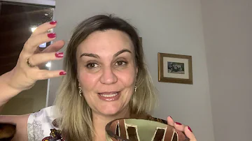 Em qual lado da cama a mulher deve dormir?