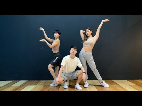 Hwa Sa   Maria K Kardio Dance