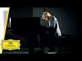 Jan Lisiecki plays Chopin's Étude No. 4 in C sharp minor Op.10