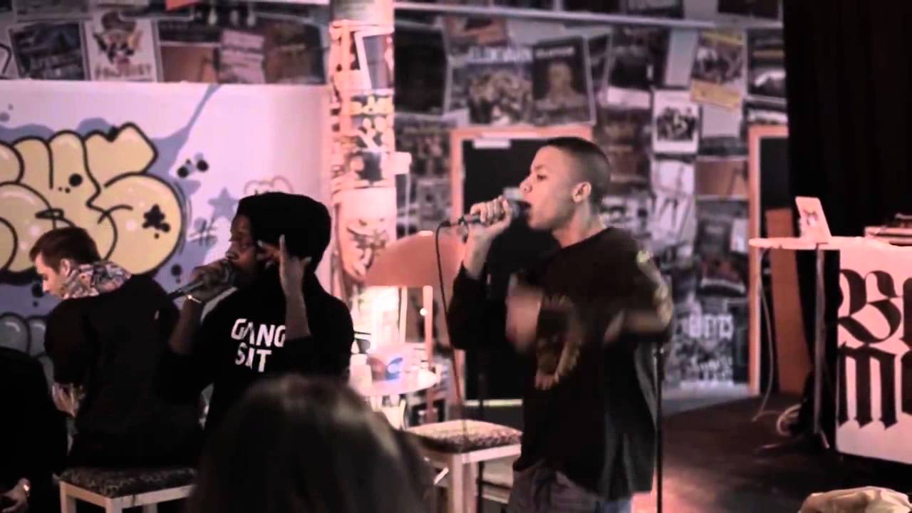 Adam Kanyama - Mikrofonassasino feat Samboii (live hos Ametist i Kärleksattacken)