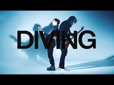 BERILO - Diving- Visualyric