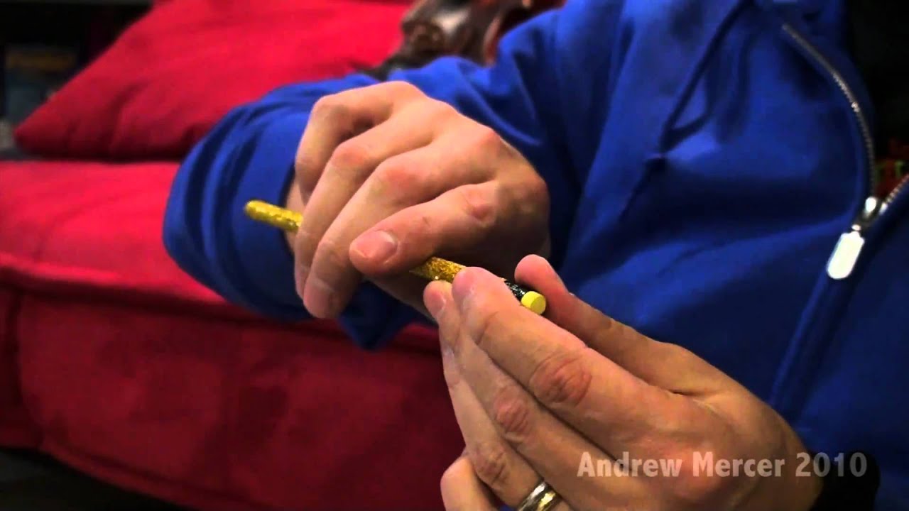 Violin Fiddle Lesson - How to Hold the Bow - Violin Lessons for ...