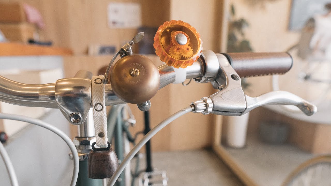 簡単取り付け、気になる音色も！必需品のベルでプチドレスアップ - YouTube