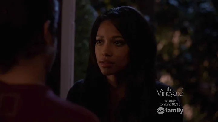 Lacey tells Danny she's broken up with Archie -- T...