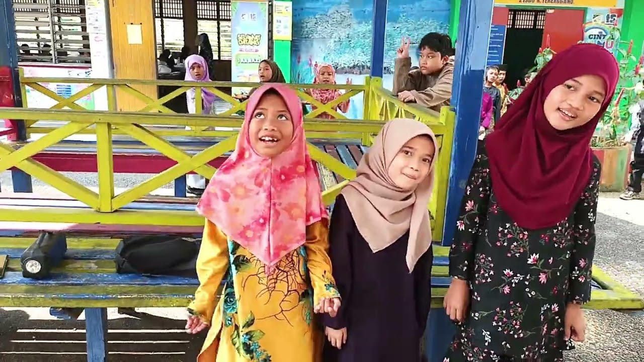 Suasana Hari Raya(Anuar Elina) Dendangan Adik-adik Tahun 2 Al-Biruni | SK Teluk Ketapang Kuala Nerus