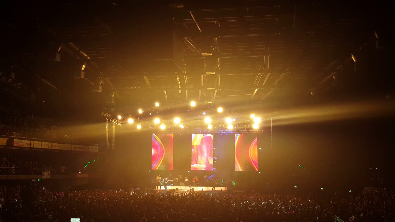 Francesco Gabbani Pachidermi e pappagalli Mandela Forum YouTube