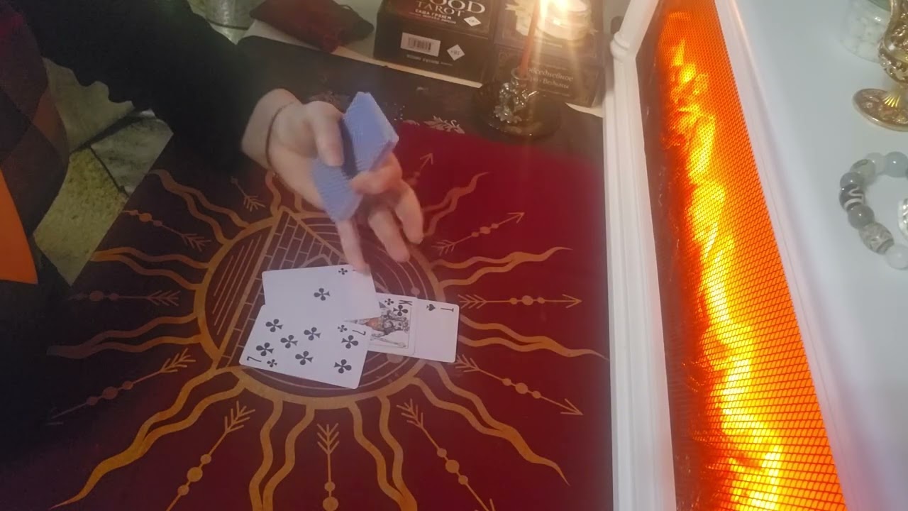 Крестовый король, его жизнь с другой сегодня 