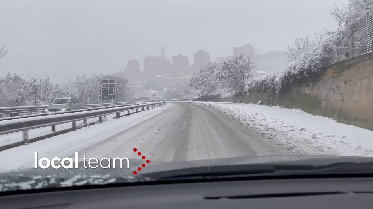 Abruzzo, nevica a Chieti: le immagini dall'auto